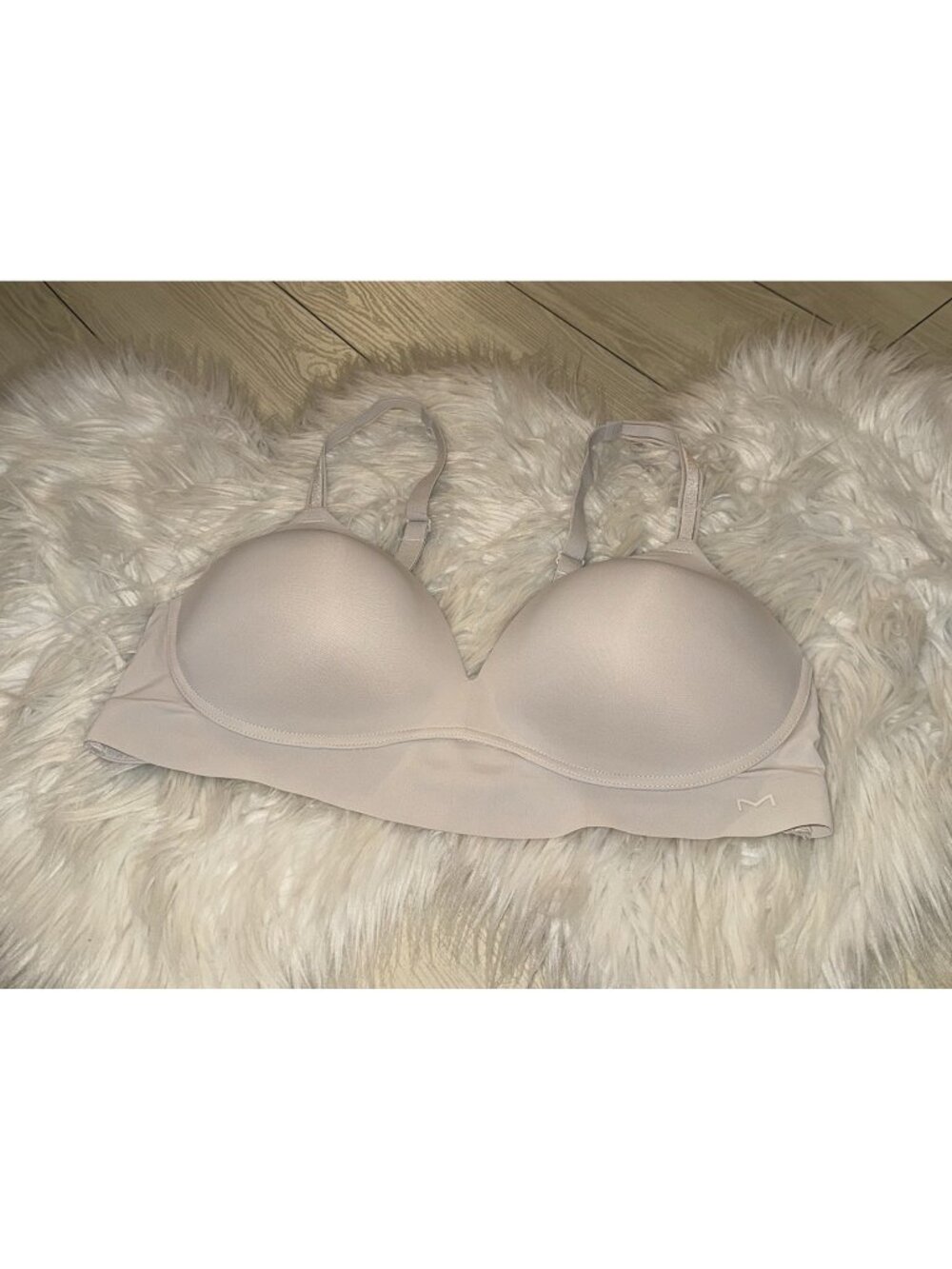 Maidenform DM2501 Barely There Full Coverage Wireless Bra XL X-Large Beige